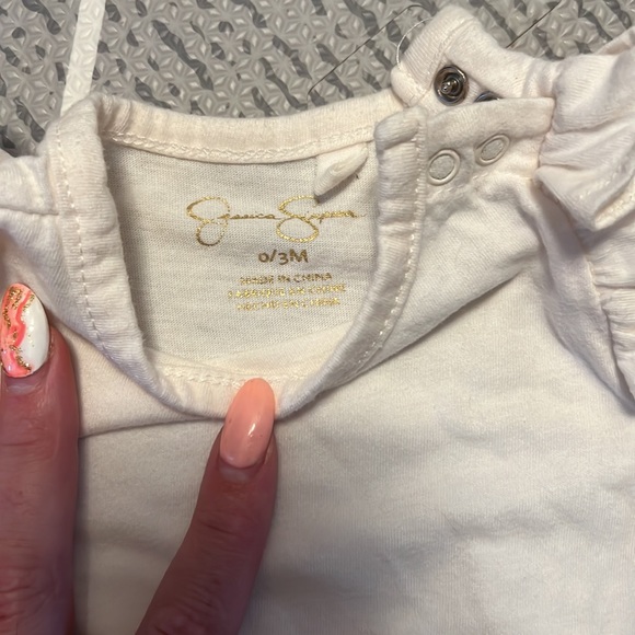 Jessica Simpson Romper set 0-3 - Picture 3 of 10